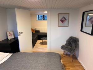 Cozy Holiday Apartment Located By Tejn Harbor