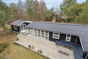 Charming Holiday Home Near Stenstrup Beach