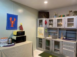 Cozy 1br walk to BTS and Airport Rail Link Close to Malls m11