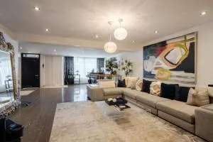 Majestic Villa in Downtown Griffintown ZF7 - Chambly