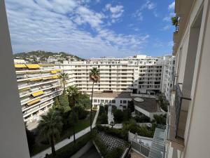 540 Cannes La Croisette - Joli studio au calme coté jardin