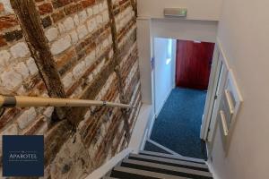 Aparotel Serviced Apartments - Stonehenge, Amesbury Town Centre