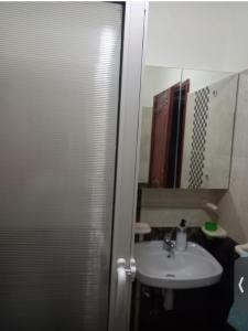 Modern 2bedroom full furnished in downtown