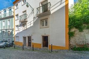 2-bed apt with a charming terrace at Intendente