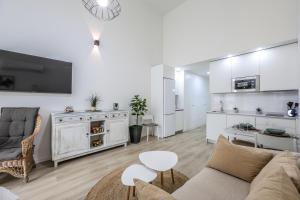 Fancy Studio with Terrace & Pool - Madrid South