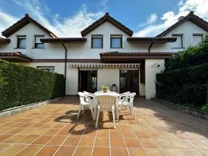 Villa de Pedrena - 32801 - Pedreña