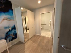 Lightning Luxe Retreat