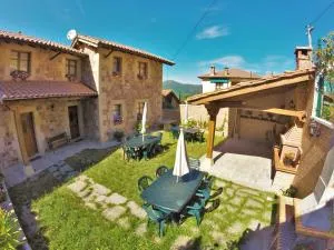 Viviendas Rurales El Cantón - Cucayo