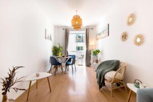 THE LIGHT CITY CENTER APARTMENT Vitamin Vacation