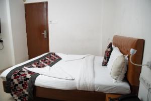 Hotel Jayshree By Anantaay Hotels Near Domestic Airport
