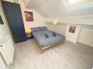 Holm from Home sleeps 10