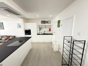 Holm from Home sleeps 10