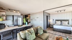 Salt & Sky Penthouse - Mossel Cove 304