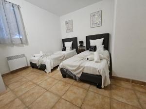 Maisons de vacances Logis de Gaia YourHostHelper : photos des chambres