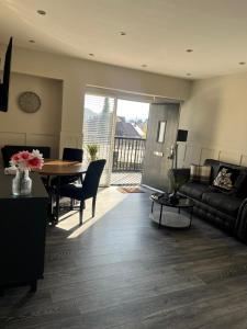 Sovereign House Apartment with private car park
