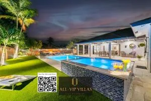 West Palm Beach The Grand Luxe Villa-Heated Pool, Spa & Game Room - Atlantis