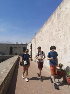 La Casa De Los Amigos