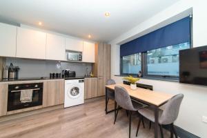 Bloomsaway Seafront One Bedroom BN112SHP04