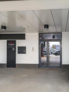 Riverside Harmony Chic Apartment by BookingHost