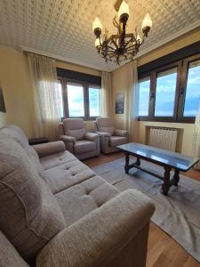 210A Casa Linares Amplia casa en Villaviciosa by R2R Consulting