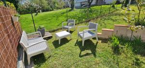 Appartements Appartement lumineux et calme en rez-de-jardin : photos des chambres