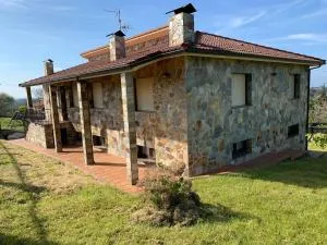 210A Casa Linares Amplia casa en Villaviciosa - Cadamancio