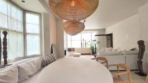 JAMES 24 - trendy luxury villa in downtown Knokke