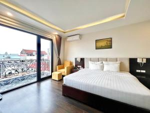 Paragon Noi bai Hotel & Pool