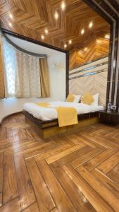 Siris luxury cottage