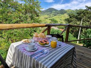 Chalés São Bento Sapucaí 5 minutos centro 20 minutos cachoeiras e 30 minutos pedra do baú