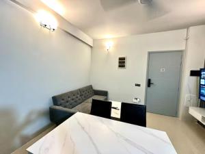 Comfy 2 BHK Apartment in Central Male