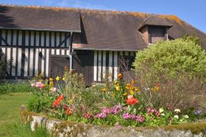 Maisons de vacances Gite de la ferme Cour Lecoq : photos des chambres