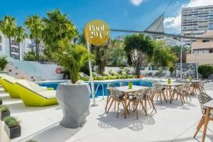 Essence Hotel Boutique by Don Paquito - Торремолинос