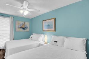 Windward Pointe 1005