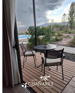 Posada sustentable Los Chañares con vista a la montaña