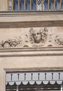 Hotels Hotel Concorde - Centre ville de Nimes : photos des chambres