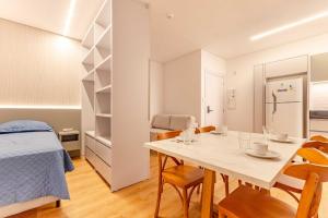 Loft no coração da cidade 120m do mar