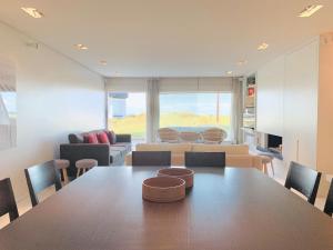 JAMES 34 - luxury Knokke le Zoute garden apartment with sea view