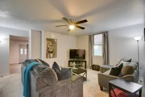 2 Mi to Historic District Cozy Home in Quincy! - 昆西