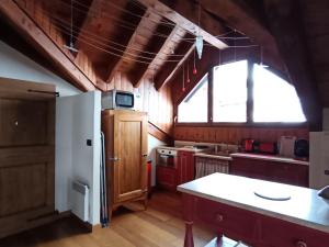 Appartements Chalet Les Sapins - CHALET LES SAPINS MAE-8474 : photos des chambres