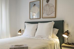 Apartment Pink Azure - Warm & Bright