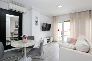 Romana Playa studio - beachfront complex Elviria