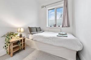 Powder Mill Retreat - 2br Modern Flat For 4