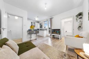 Powder Mill Retreat - 2br Modern Flat For 4