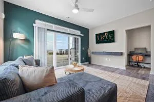 IRIE Living Refresh Kg 2Bd Gym Pool BRAND NEW - 布朗斯堡