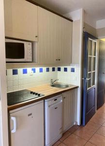 Résidence Lacanau Les Pins - 01416_ Appartement T2 avec balcon dans résidence avec piscine collective chauffée MAE-0841