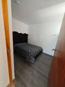 Habitacion con Cochera - Atico