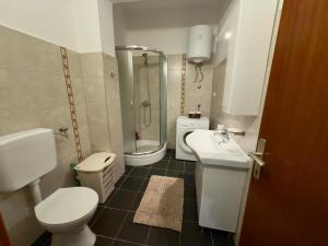 M&I Apartment