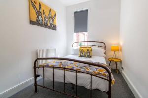 Coastal Comfort Haven 3BR Retreat