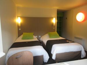 Hotels Campanile Bayeux : photos des chambres